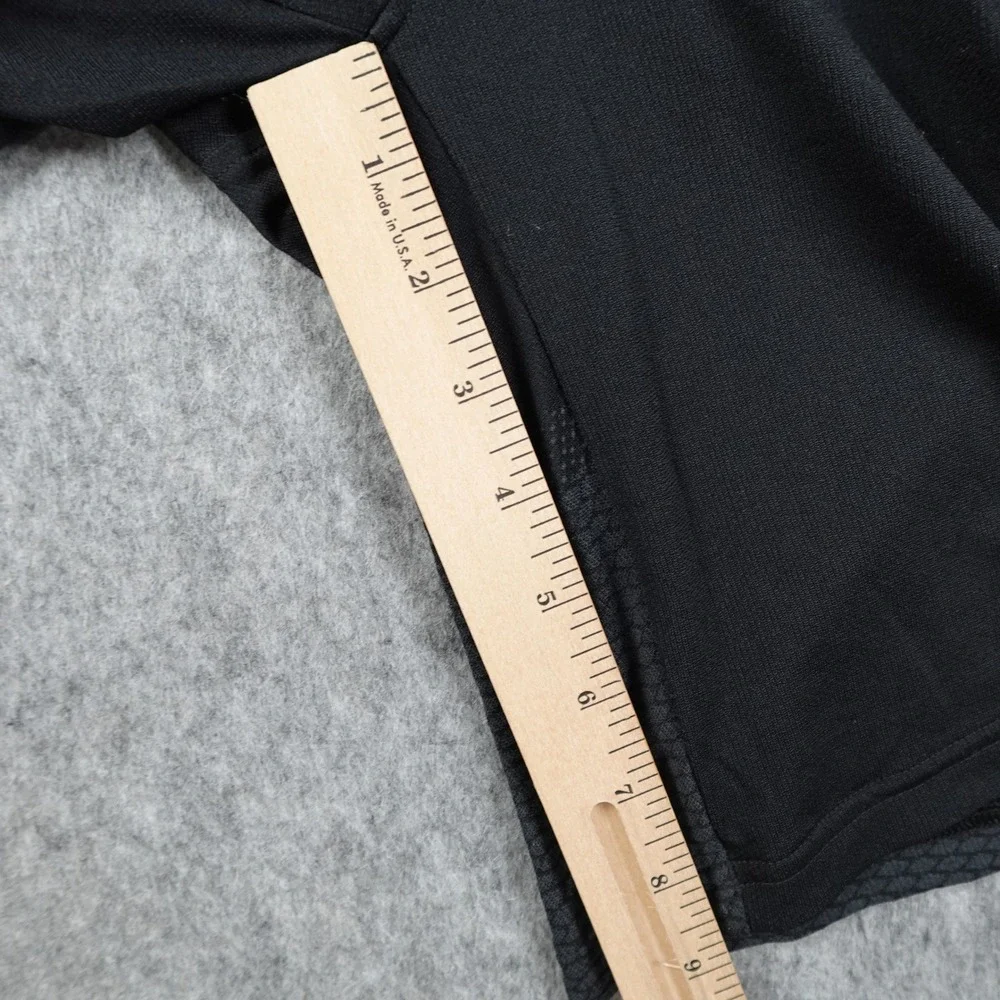 Under Armour Shorts Mens Small Black HeatGear Fitted Threadborne Vanish Seamless